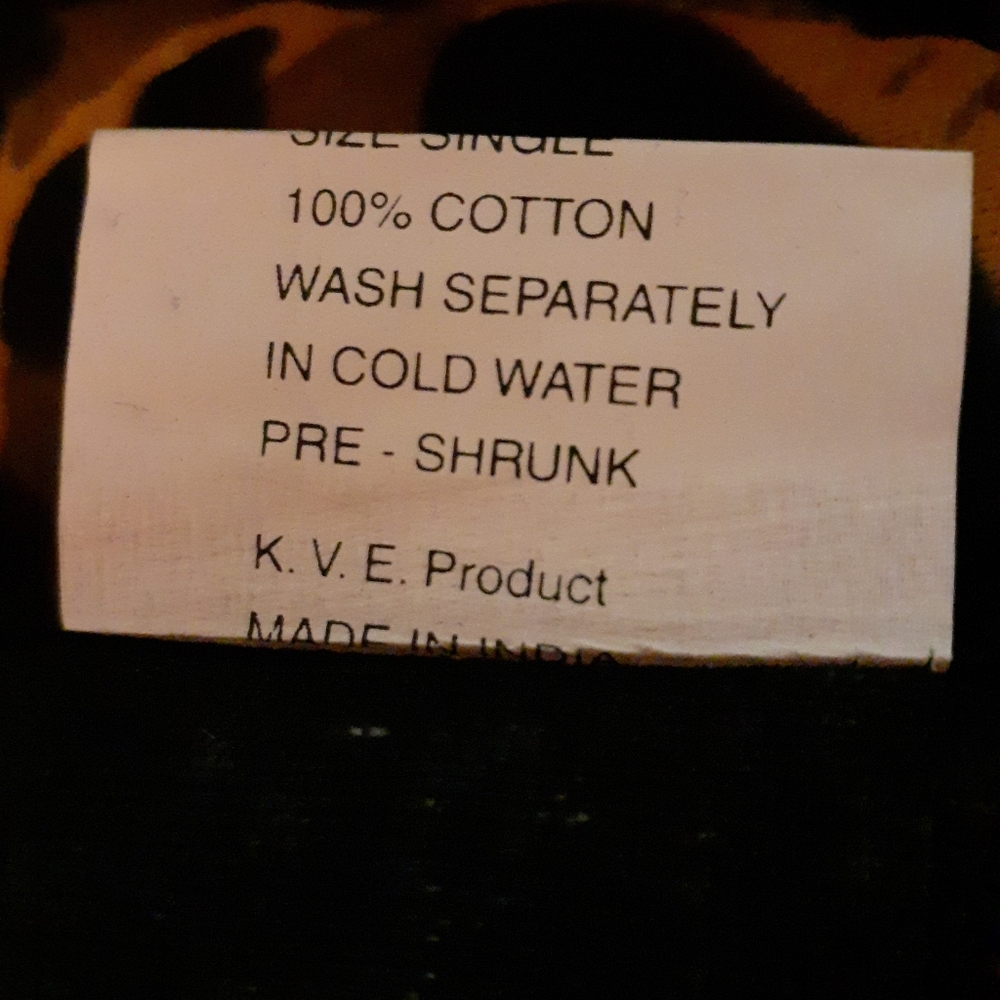 Safari PatternThrow - Picture 3 of 3
